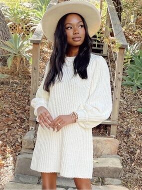 Show Me Your Mumu Dixon Sweater Dress in Cream / Warm White